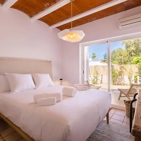 Your Perfect Hideaway Only 5 Minutes From Ibiza *