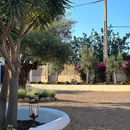 Willa Your Perfect Hideaway Only 5 Minutes From Ibiza *