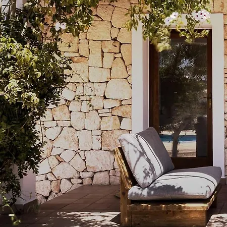 Your Perfect Hideaway Only 5 Minutes From Ibiza Willa
