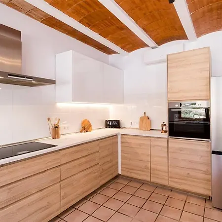 Your Perfect Hideaway Only 5 Minutes From Ibiza Willa