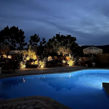 Willa Your Perfect Hideaway Only 5 Minutes From Ibiza